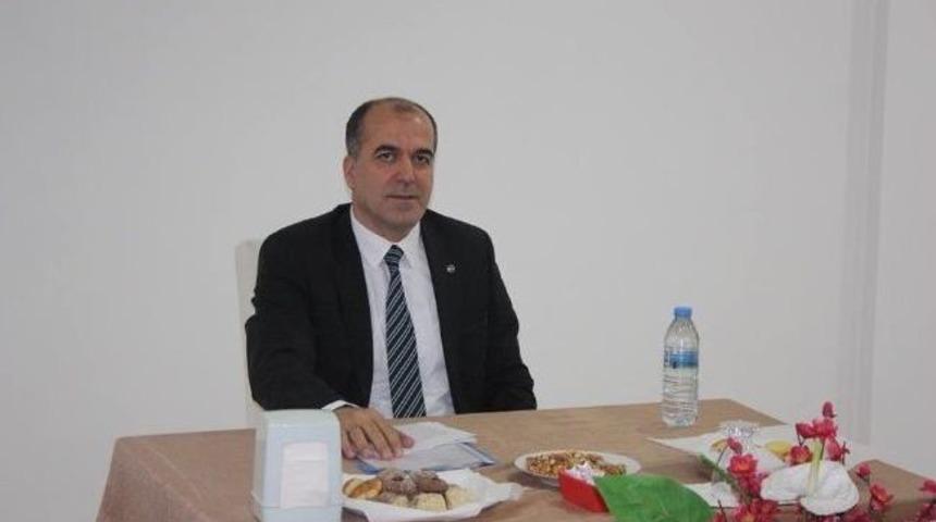 Prof. Dr. Erdal Akpınar E.&uuml;. Rekt&ouml;rl&uuml;ğ&uuml;ne Adaylığını A&ccedil;ıkladı