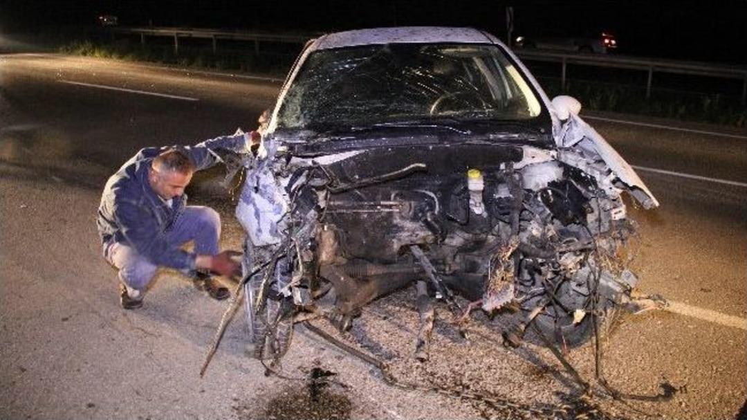 Samsun'da Trafik Kazası: 2'si Ağır 3 Yaralı