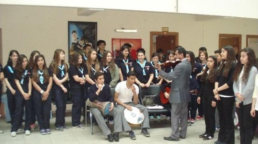 İzciler Huzurevi Ziyaretinde