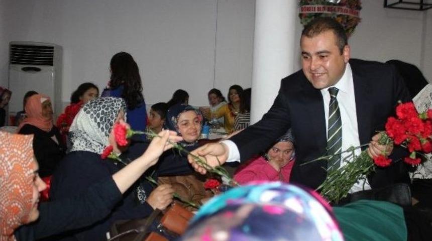 G&ouml;rele Belediyesi &ldquo;annelere &Ouml;zel&rdquo; Gece D&uuml;zenledi