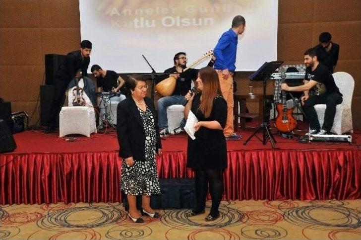 Rescate Otel’den Anneler Günü Kutlaması G4