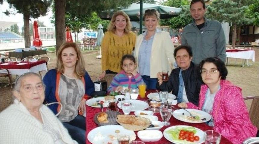 Bpw, Anneler G&uuml;n&uuml; Etkinliği D&uuml;zenledi