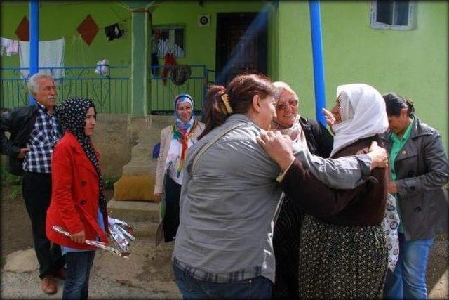 Varto&rsquo;da Anneler G&uuml;n&uuml; Kutlaması 1