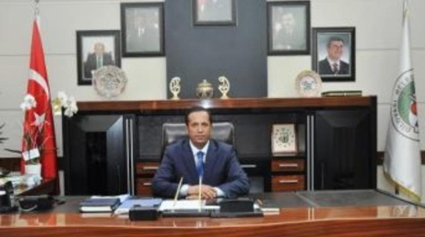 Dilovası Belediye Başkanı Toltar&rsquo;dan Anneler G&uuml;n&uuml; Mesajı