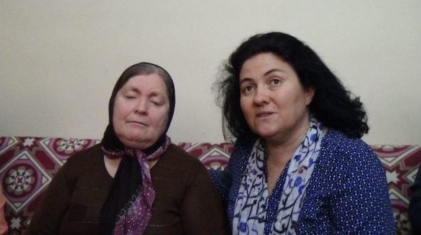 Chp'li Dokuzcan'dan C&ouml;mert'in Annesine Ziyaret