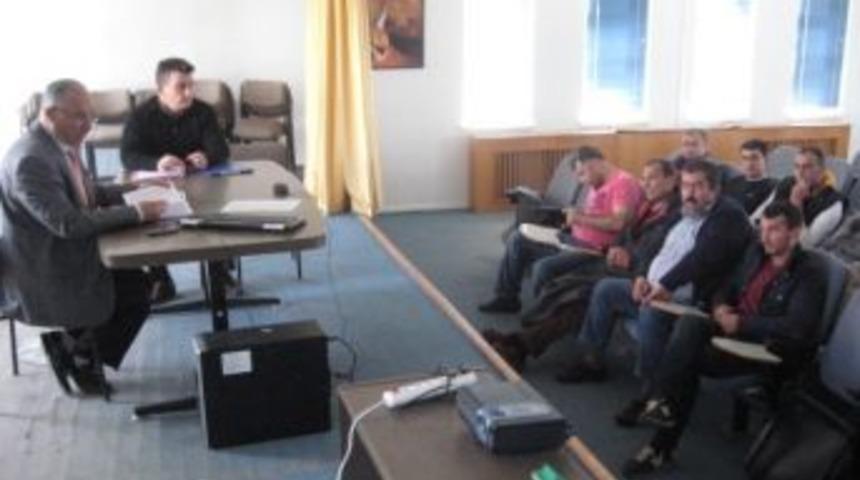 Burhaniye&rsquo;de Garsonlara Hijyen Eğitimi