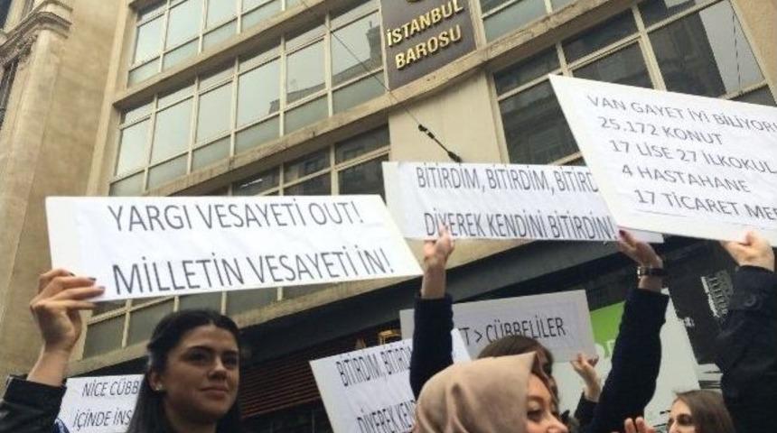 Üniversiteli Gençler Barolar Birliğini Protesto Etti