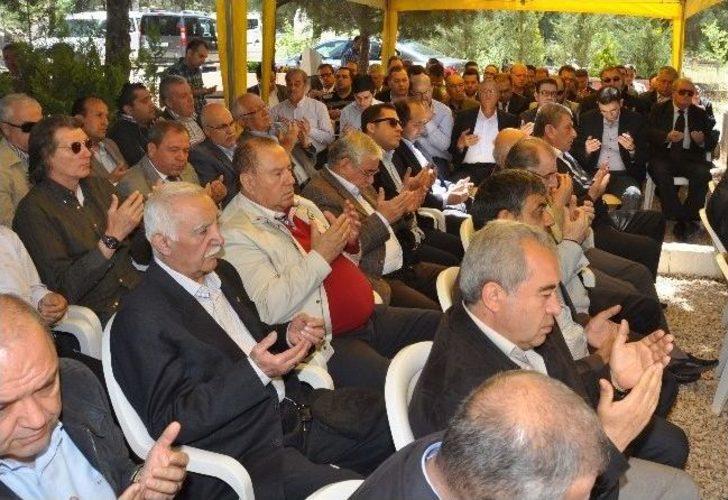 Efsane Sanayici Naci Topçuoğlu Mezarı Başında Anıldı G5