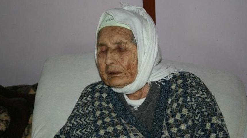 (&ouml;zel Haber) T&uuml;rkiye&rsquo;nin En Yaşlı Annesi