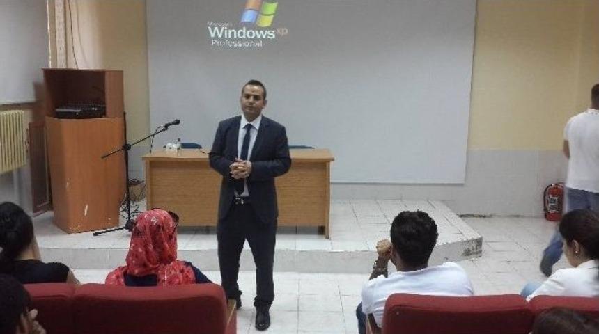 Erciş Myo&rsquo;da Girişimcilik Konferansı