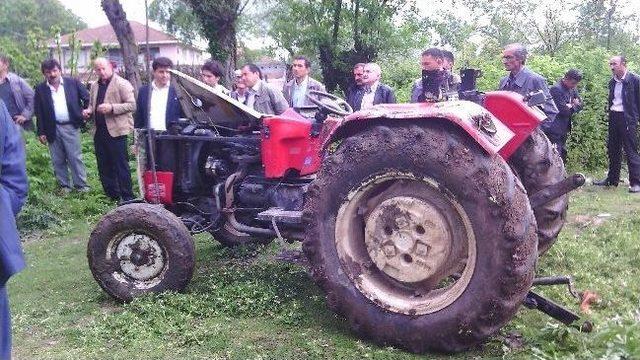 Trakt&ouml;r Su Kanalına Devrildi: 1 &Ouml;l&uuml; 1