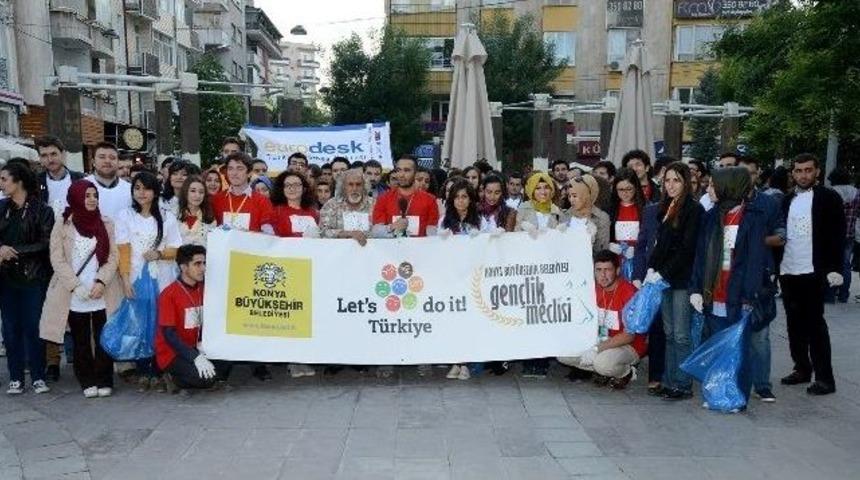 Gen&ccedil;ler &Ccedil;evreye Dikkat &Ccedil;ekti