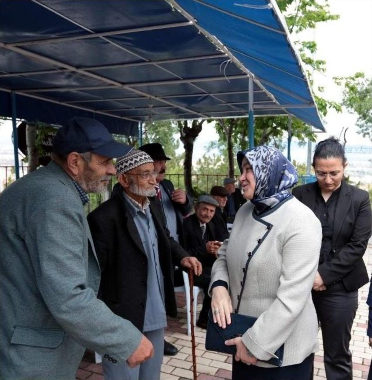 Maide Bolel Huzurevi&rsquo;nde &ldquo;anneler G&uuml;n&uuml;&rdquo; Etkinliği