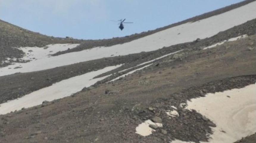 Dağcıyı Askeri Helikopter Kurtardı