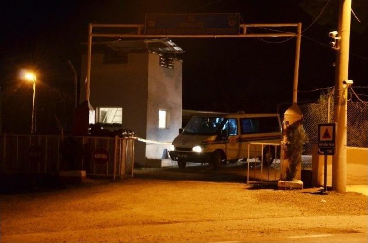 Asker N&ouml;bette İntihar Etti
