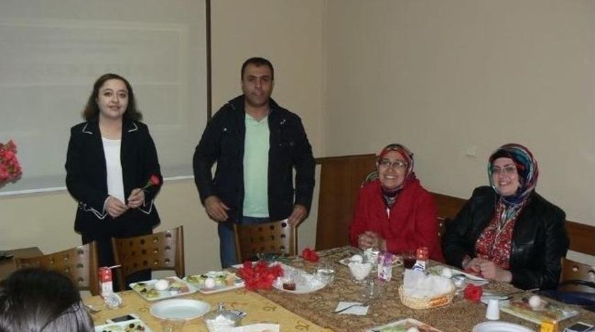 İmo Erzurum Kadın Komisyonundan Anneler G&uuml;n&uuml; Programı