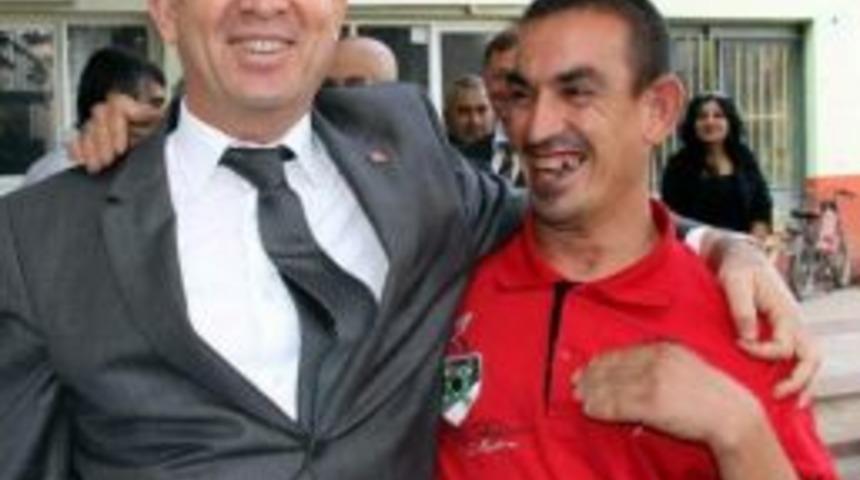Ak Parti&rsquo;li Kılın&ccedil;; &ldquo;engellileri Yaşama Baağlamak İ&ccedil;in &Ccedil;alışıyoruz&rdquo;