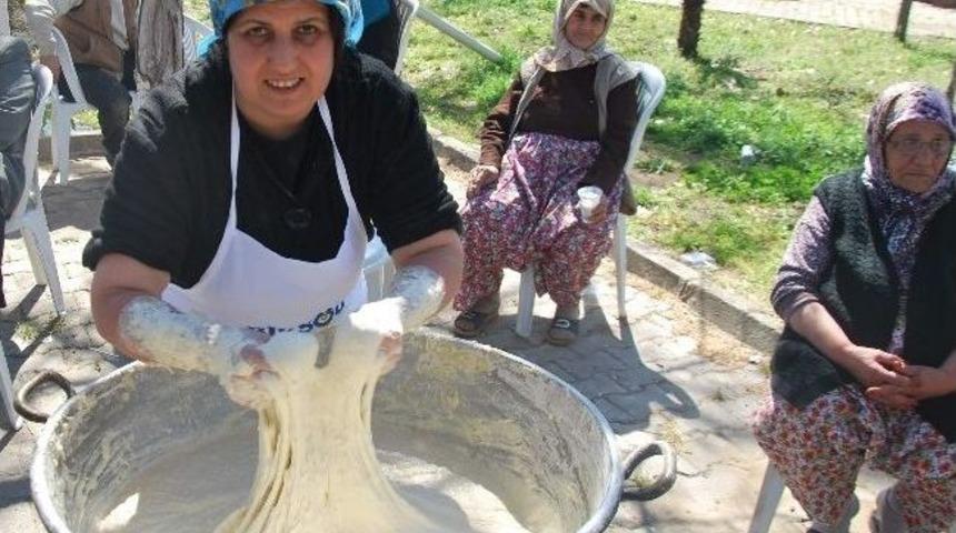 Aydın&rsquo;da Bazlama Ve Yufka Geleneği Unutuluyor
