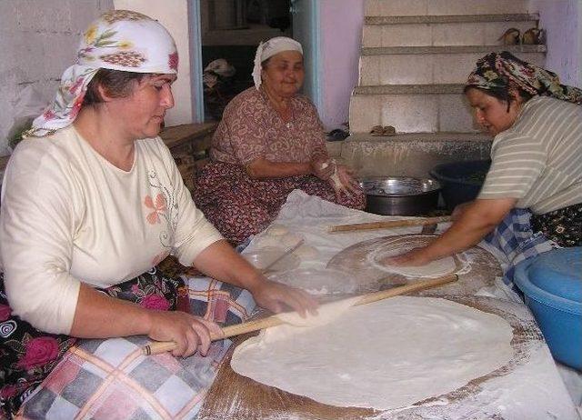 Aydın’da Bazlama Ve Yufka Geleneği Unutuluyor 1