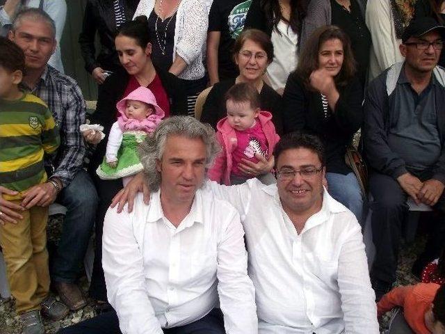 (&ouml;zel Haber) 75 Kuzen Gizlice Buluşarak K&uuml;sk&uuml;nl&uuml;kleri Bitirdi 1