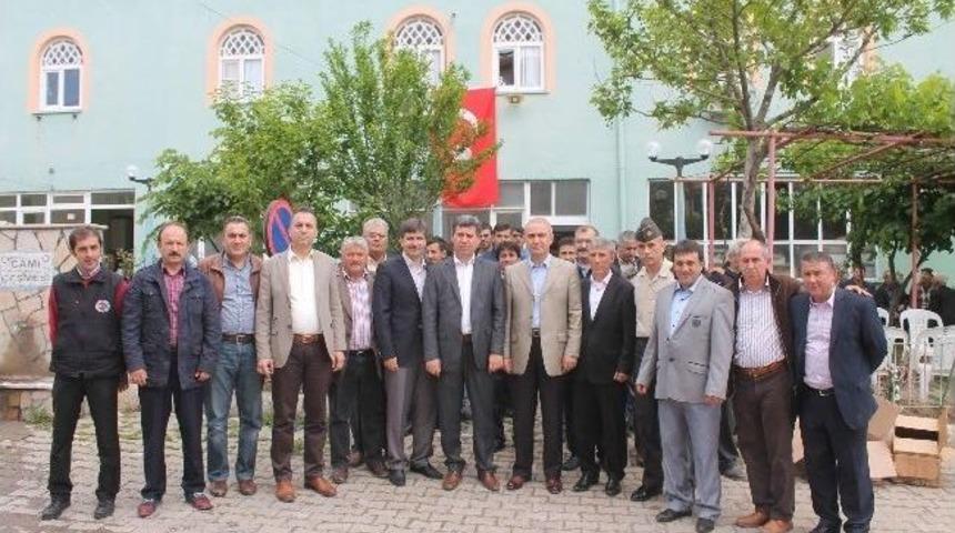 Siyasiler Kovaavşar'da Buluştu