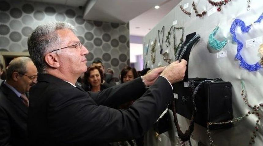 Ko-mek İl&ccedil;e Sergi A&ccedil;ılışlarına Gebze İle Devam Etti