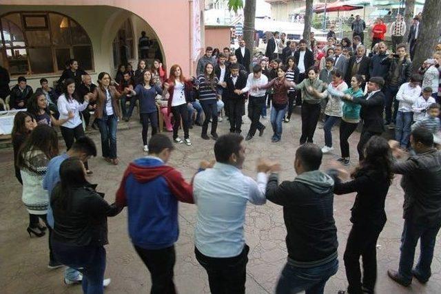 Gümeli Hıdrellez Şenlikleri Büyük İlgi Gördü