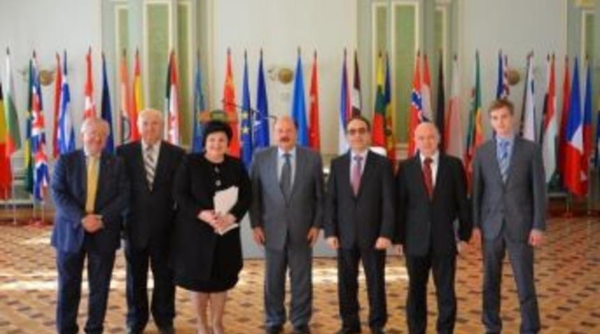 Ukrayna&rsquo;da Diplomasi Akademisi Tarafından D&uuml;zenlenen Y&uuml;ksek D&uuml;zeyli Konferansa Destek