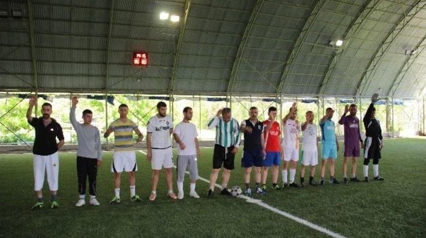 Halitpaşa Mahallesi&rsquo;nde Halı Saha Turnuvası