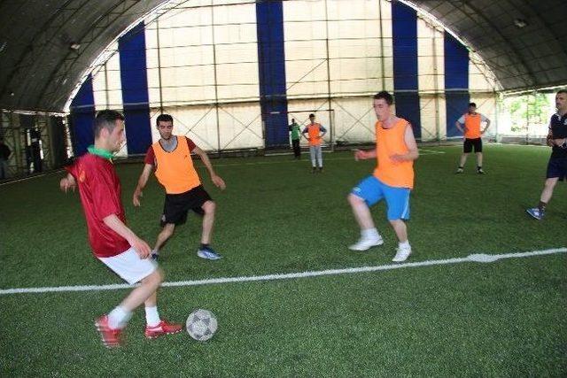 Halitpaşa Mahallesi&rsquo;nde Halı Saha Turnuvası 3