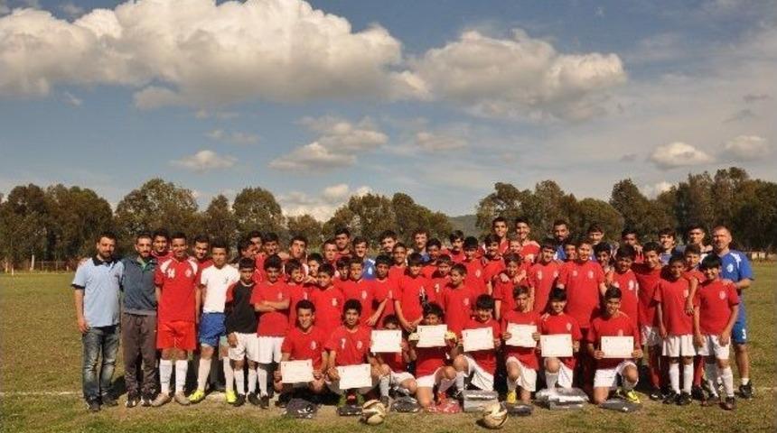 Sel&ccedil;uk Efes Spor'dan Eğitim Atağı