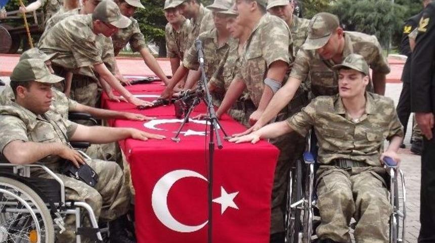 Malatya&rsquo;da 53 Engelli, Temsili Askerlik Yaptı