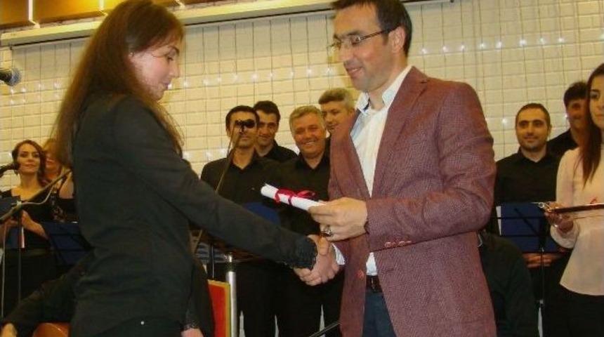 Müzik Eğitimi Alıp Konser Verdiler