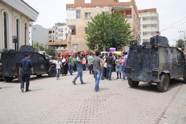 Cizre'de Tecavüz Protestosu