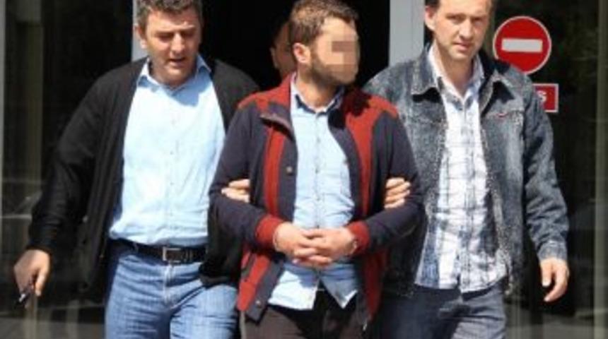 Selam Verme Tartışmasında 2 Kişiyi Tabancayla Vurdu