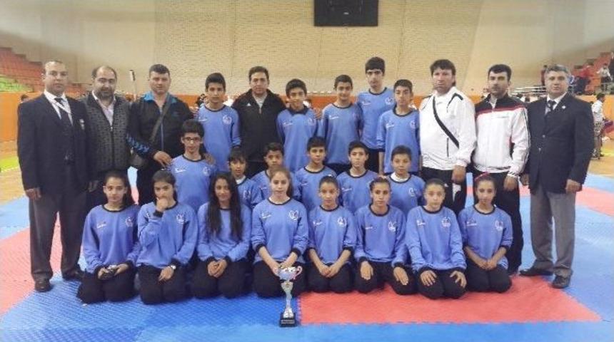 Gaziantep Takımı Karate&rsquo;de T&uuml;rkiye İkincisi