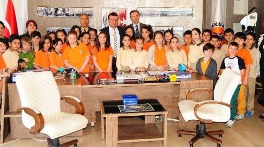 Mimar Sinan&rsquo;lı &Ouml;ğrenciler Başkan Taş&ccedil;ı'yı Terletti