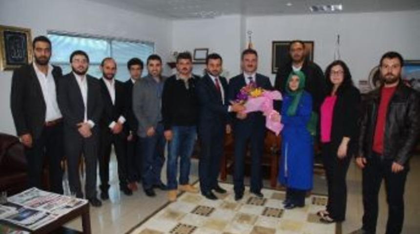 Ak Gen&ccedil;lik&rsquo;ten Yılmaz&rsquo;a Ziyaret