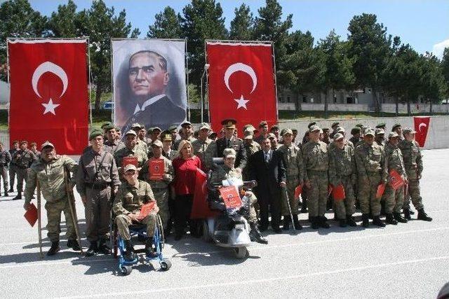 Yozgat’ta 27 Engelli Bir Gün Askerlik Yaptı