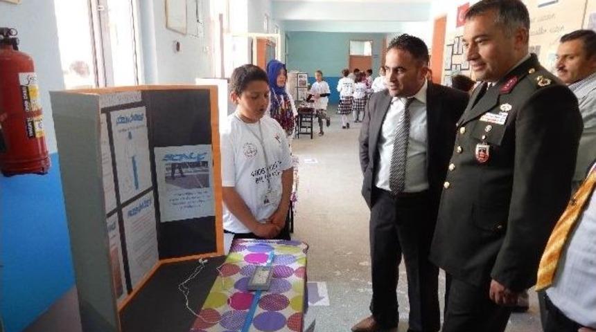 Bilim Fuarında &Ouml;ğrencilerin Projeleri G&ouml;r&uuml;c&uuml;ye &Ccedil;ıktı