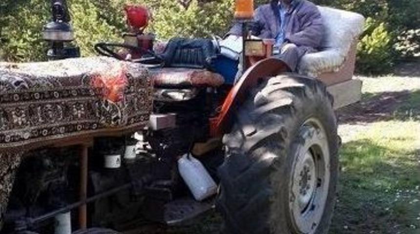 K&ouml;yl&uuml;ler Ağalarını Koltukta Taşıdı