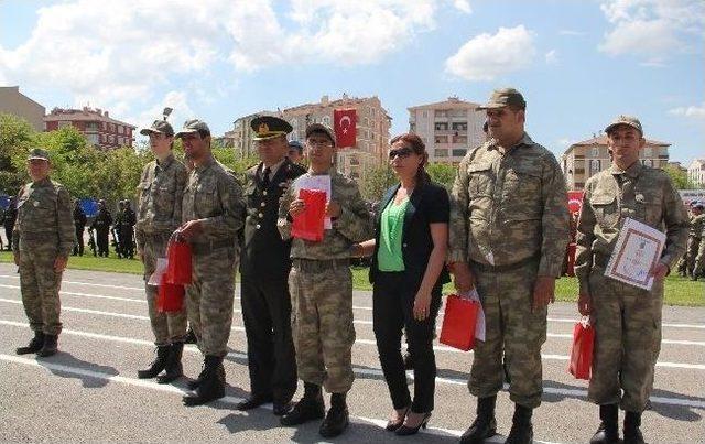 &Ccedil;akı Gibi Asker Oldular 1