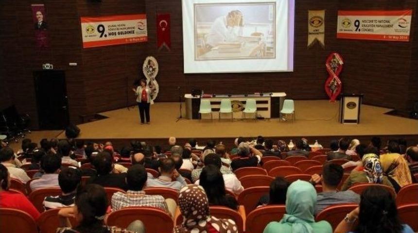 Siirt &Uuml;niversitesi'nde 9. Ulusal Eğitim Y&ouml;netimi Kongresi Yapıldı