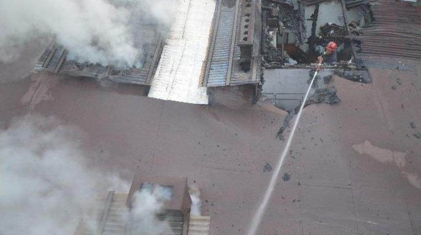 Kocaeli&rsquo;nin K&ouml;rfez İl&ccedil;esi Hereke&rsquo;de &Ccedil;ıkan Yangın Korkuttu