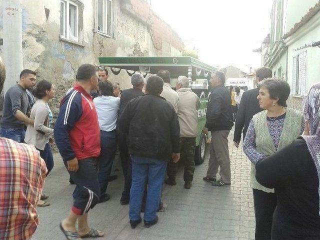 Borcu Y&uuml;z&uuml;nden İntihar Etti 2