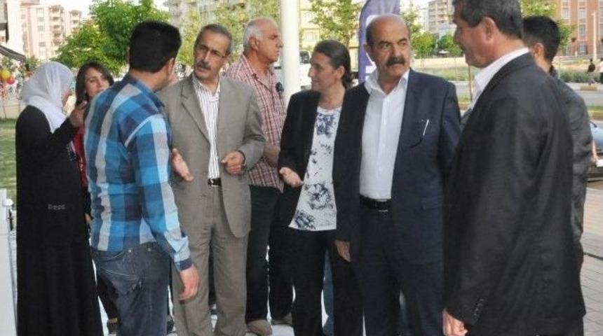 Eş Başkanlardan Bağcılar Esnafına Ziyaret