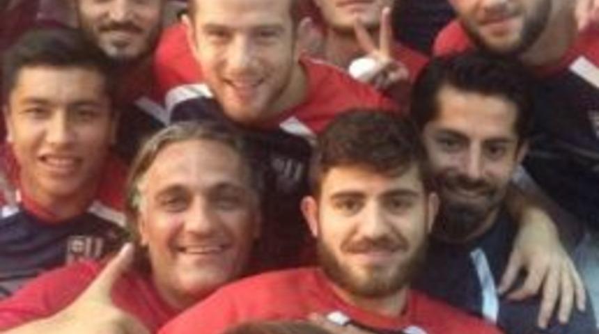 Son Selfielerini Yaptılar