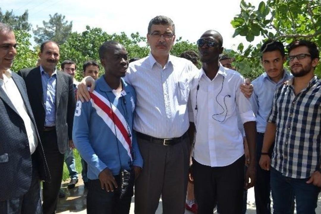 Başkan G&uuml;ven&ccedil;, Şarkın Gen&ccedil;liğiyle Bir Araya Geldi