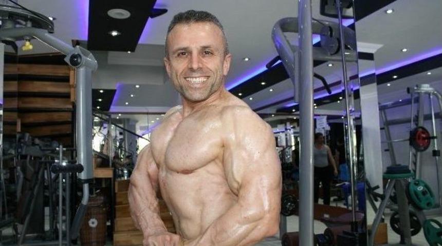 T&uuml;rkiye V&uuml;cut Geliştirme Şampiyonu Şehmuz Urube Avrupa Yolcusu