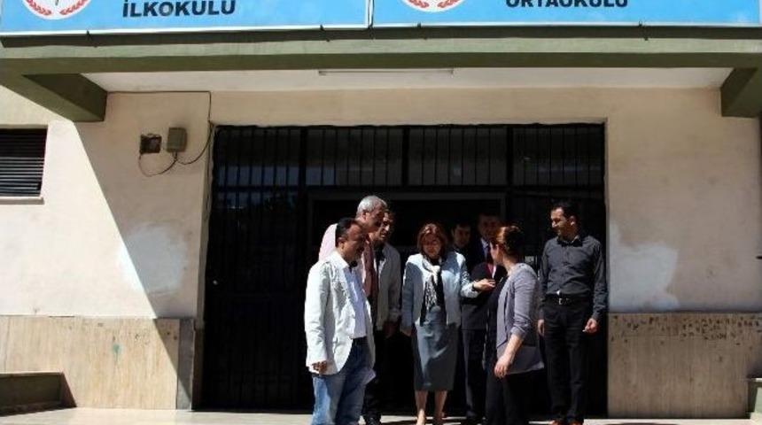 B&uuml;y&uuml;kşehir Belediyesi Okulların İhtiya&ccedil;larına El Atıyor